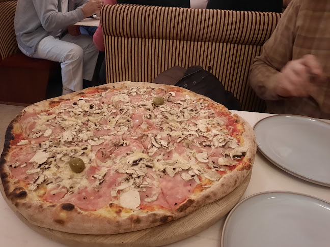 Opinii despre Pizzeria Lorca în Zagreb - Gastronomija i ugostiteljstvo