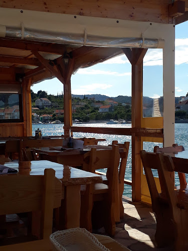 Comentarii opinii despre Gavuni restaurant & konoba