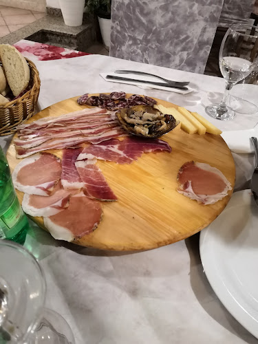 Opinii despre Konoba Luciana în Nova Vas - Gastronomija i ugostiteljstvo