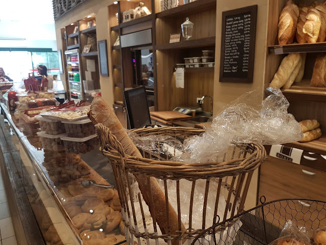 Comentarii opinii despre Bobis Bakery