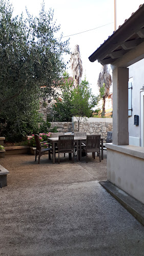 Comentarii opinii despre Adria Snack