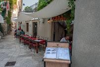 Ul. Petra Preradovića 4, 21310, Omiš