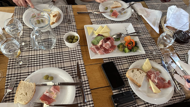 Opinii despre Konoba Kopačina în Donji Humac - Gastronomija i ugostiteljstvo