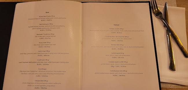 KAČIĆEV TRG 13, 21300, Makarska