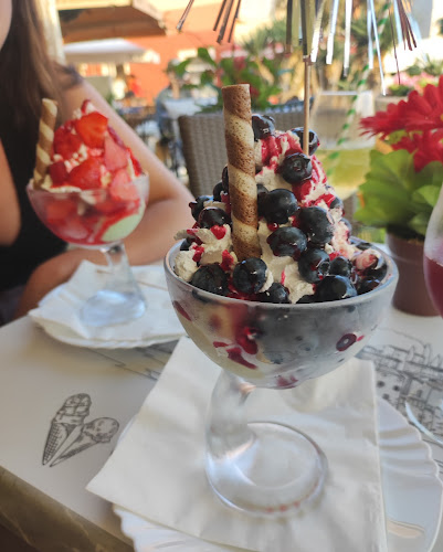 Opinii despre Caffe Bar Palma în Rovinj - Gastronomija i ugostiteljstvo