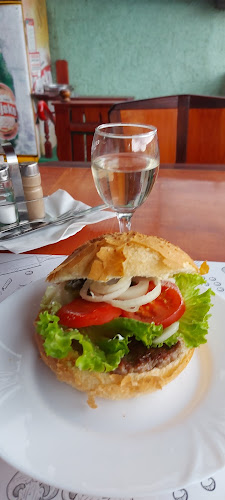 Fast Food Hampi - Gastronomija i ugostiteljstvo