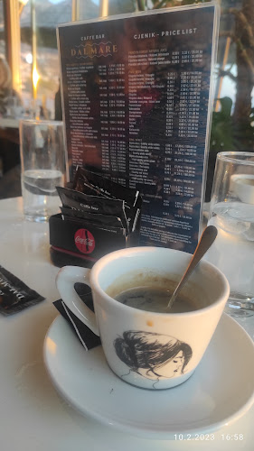 Cocktail bar "Dal Mare" - Gastronomija i ugostiteljstvo