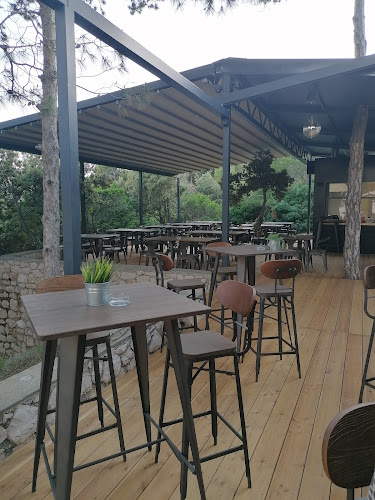 Comentarii opinii despre Spot Bar