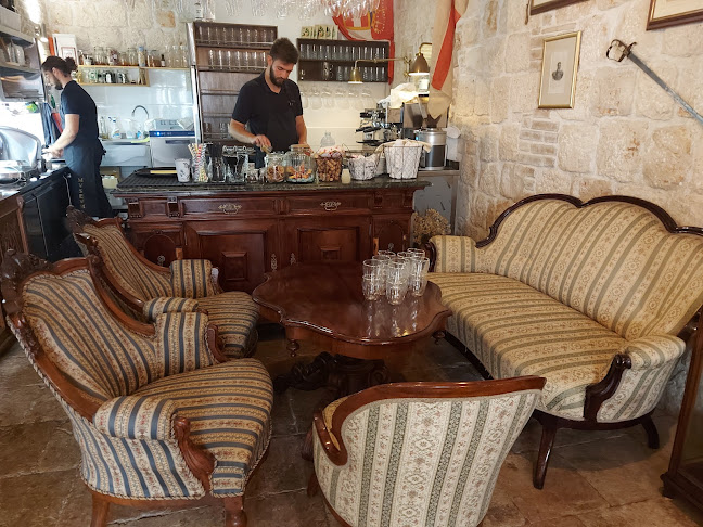 Korzo ul. 5, 21480, Vis