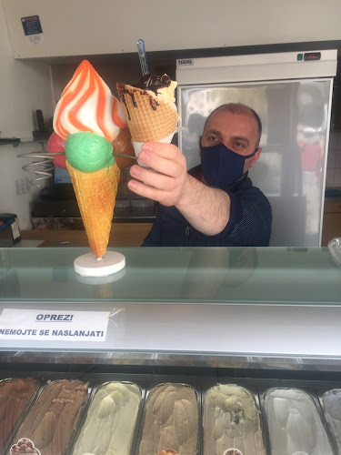 Comentarii opinii despre Slastčarnica Jug