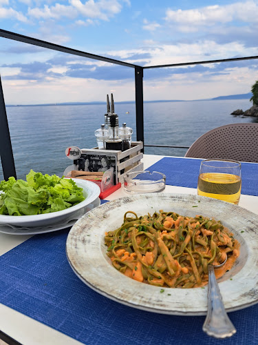 Opinii despre Restaurant Domino în Opatija - Gastronomija i ugostiteljstvo