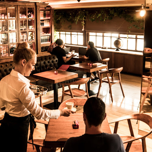 Karlovačka cesta 169, 10020, Zagreb