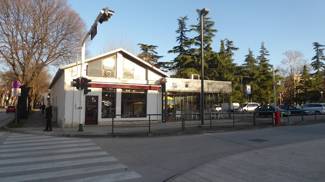 Trg 1. istarske Brigade, Trg I istarske brigade 9, 52100, Pula