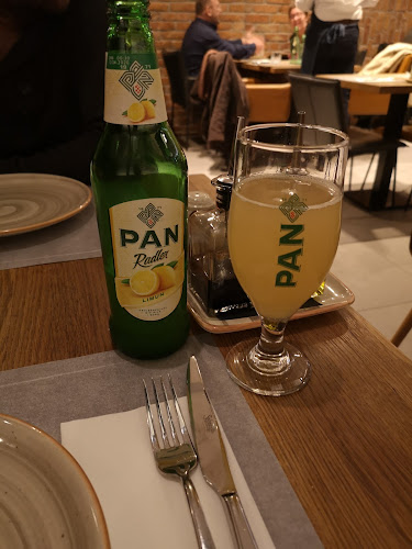 Comentarii opinii despre ​Batak Centar Cvjetni