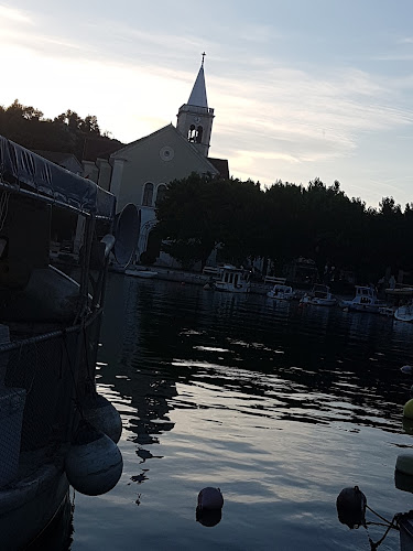 Caffè bar Riva - Gastronomija i ugostiteljstvo