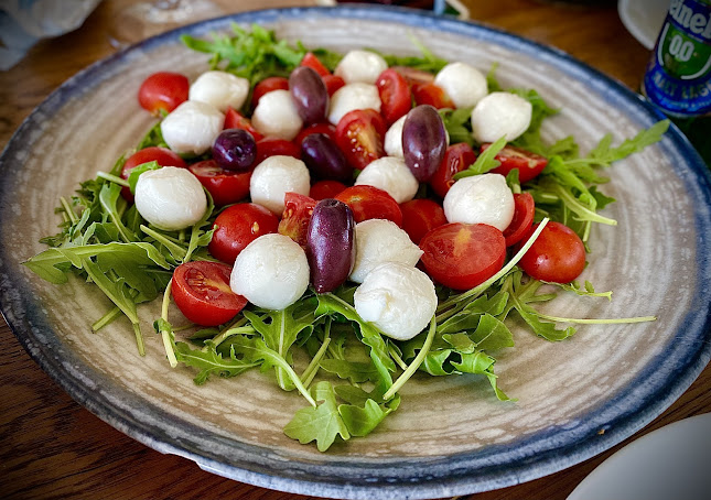 Opinii despre Bistro Pizzeria "Matteo" Malinska în Malinska - Gastronomija i ugostiteljstvo