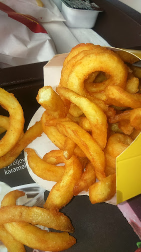 Comentarii opinii despre McDonald's Sisak