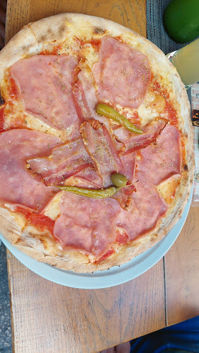 Pizzeria&Spaghetteria Angolo - Gastronomija i ugostiteljstvo