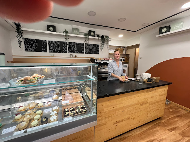 Kroz Burak 17, 21450, Hvar