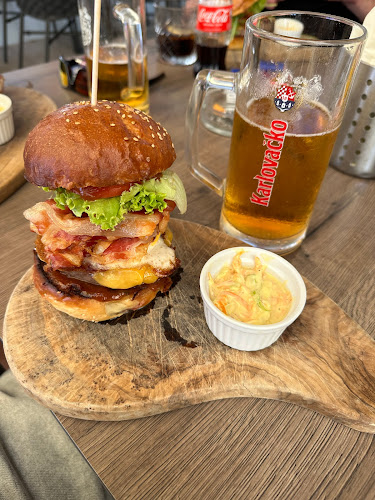 Opinii despre Burger & Co. în Novalja - Gastronomija i ugostiteljstvo