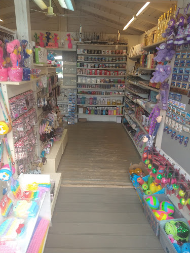 Souvenier Shop - Umag