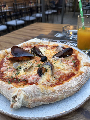 Opinii despre Pizzeria Rode în Kaštel Kambelovac - Gastronomija i ugostiteljstvo