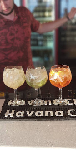 Comentarii opinii despre Macumba Beach Club & Grill