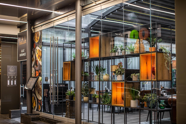 ​Batak Centar Cvjetni