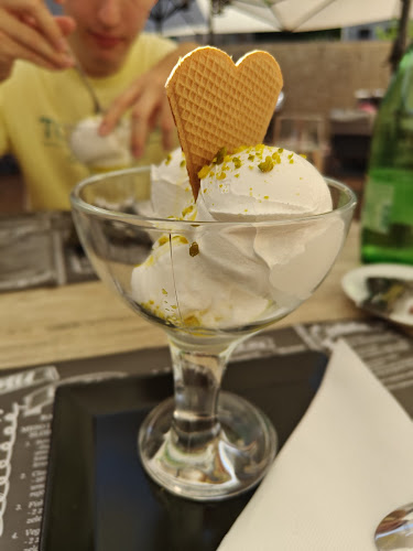 Opinii despre Bernarda pizza pasta burger în Varaždinske Toplice - Gastronomija i ugostiteljstvo