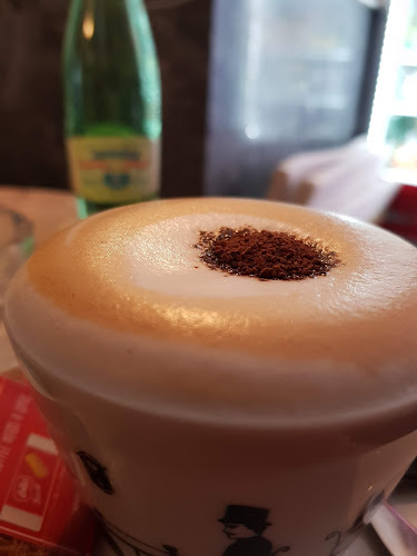 Opinii despre Caffe Bar "Van" Dubrovnik în Dubrovnik - Gastronomija i ugostiteljstvo