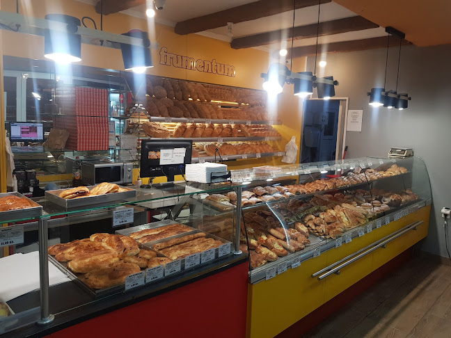 Opinii despre Frumentum în Seget Donji - Gastronomija i ugostiteljstvo