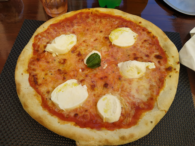 Pizzeria Al Quadrato - Gastronomija i ugostiteljstvo