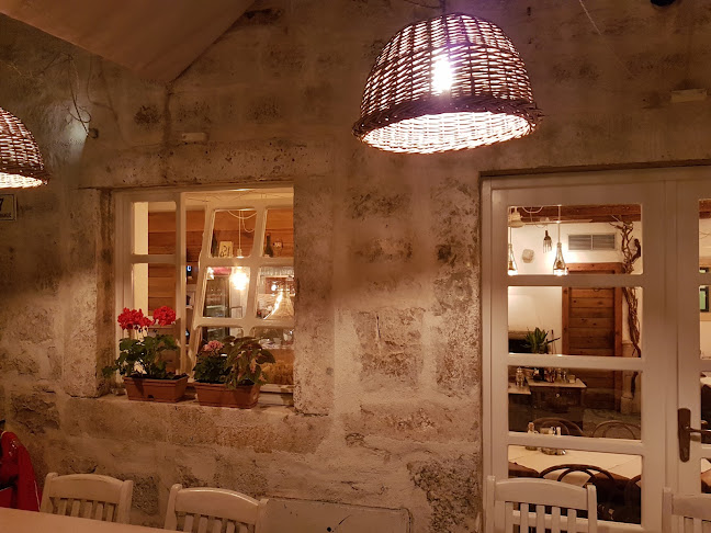 Macondo - Gastronomija i ugostiteljstvo