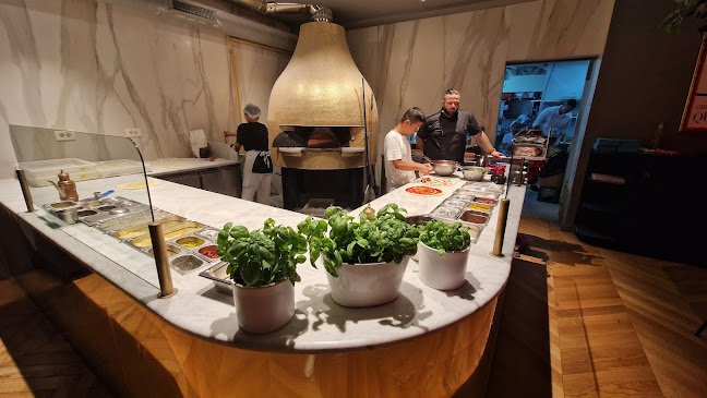 Bokamorra Pizzaurant & Cocktails