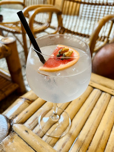 Opinii despre Caffe bar Kristal în Rovinj - Gastronomija i ugostiteljstvo