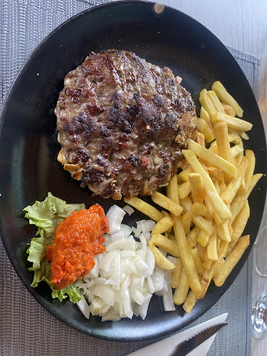 Carraca Pub - Gastronomija i ugostiteljstvo