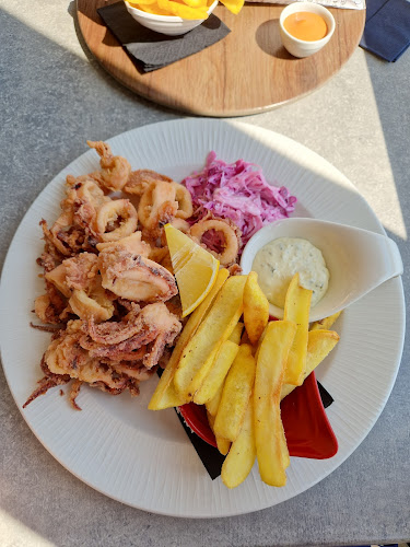 Opinii despre Beach Bar & Restaurant Providenca în Šimuni - Gastronomija i ugostiteljstvo