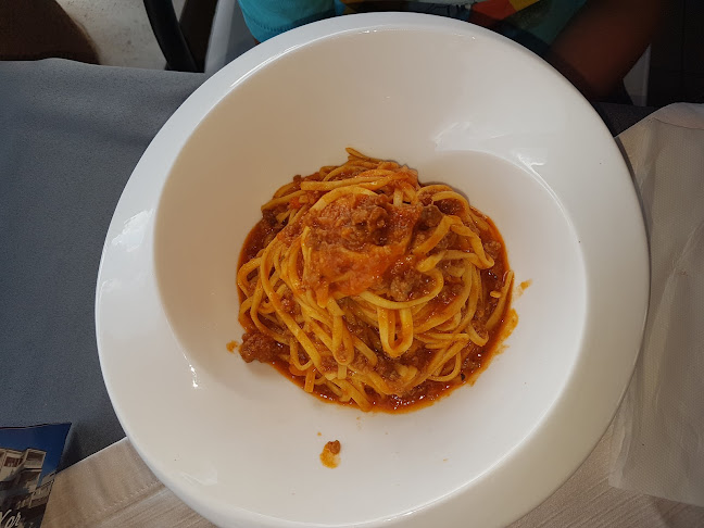 Opinii despre Restaurant Mali Raj în Okrug Gornji - Gastronomija i ugostiteljstvo