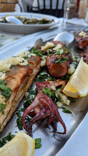 Obala Sv. Jurja 34, 21480, Vis