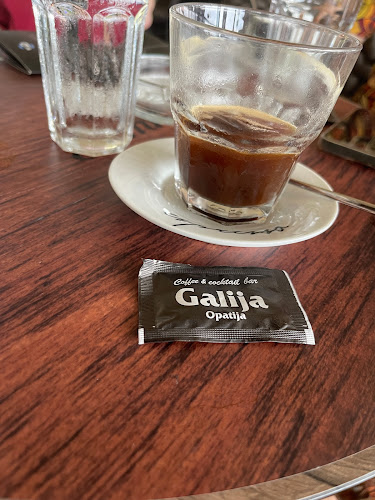 Caffe bar Galija - Gastronomija i ugostiteljstvo