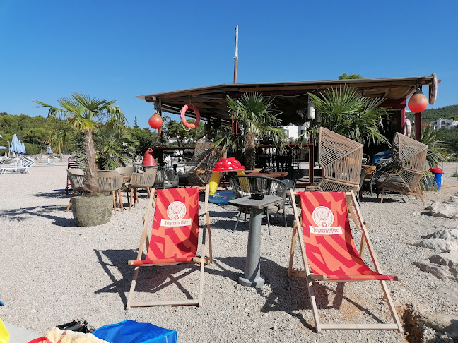 Beach bar Calafuria - Gastronomija i ugostiteljstvo
