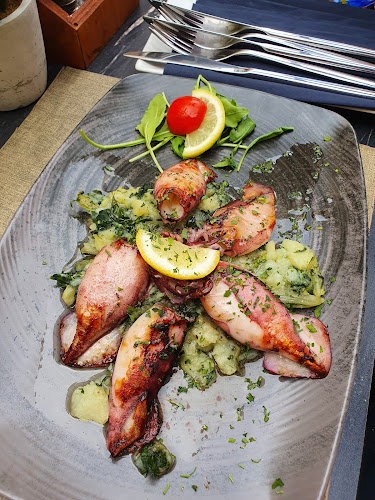 Opinii despre Casa dei fiori în Trogir - Gastronomija i ugostiteljstvo