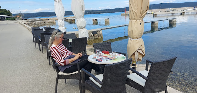 Slastičarnica "Express" - Nerezine