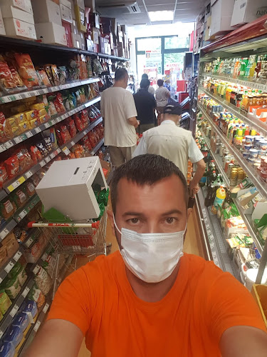 Tržnica Prečko - Gastronomija i ugostiteljstvo