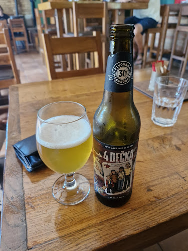 Beer Garden - pivnica - Gastronomija i ugostiteljstvo