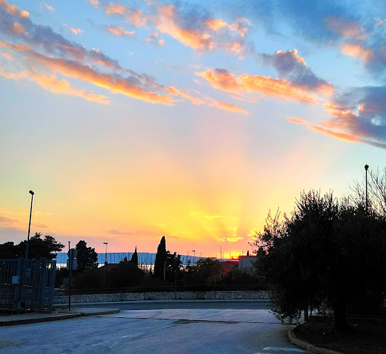 "caffe bar One" - Kaštel Sućurac