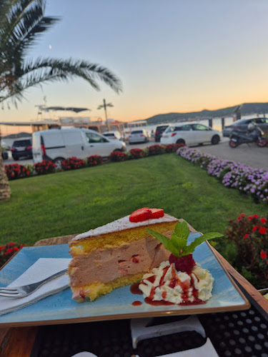 Caffe bar Tonči - Biograd na Moru