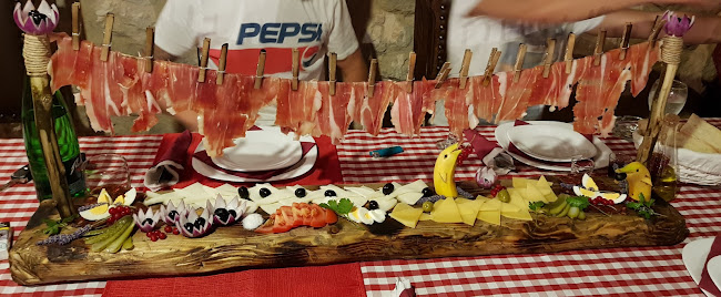 Konoba "Ivanovi Dvori"