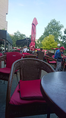 Hribarov prilaz 6A, 10010, Zagreb