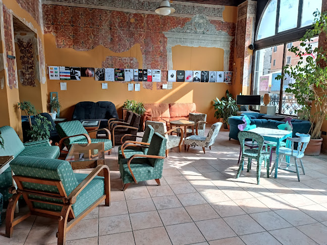 Opinii despre Galerija Cvajner în Pula - Gastronomija i ugostiteljstvo